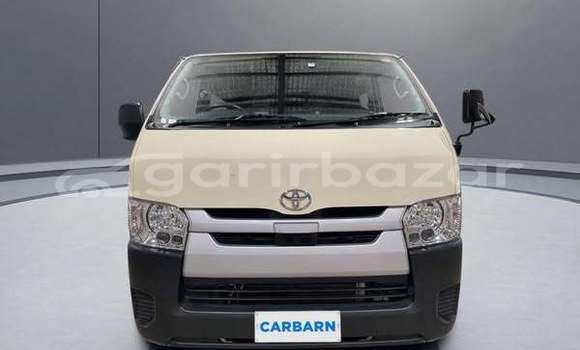 Buy Used 2020 Toyota Hiace in Dhaka, Dhaka Buy Used 2020 Toyota Hiace in Dhaka, Dhaka