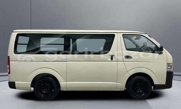Buy Used 2020 Toyota Hiace in Dhaka, Dhaka Buy Used 2020 Toyota Hiace in Dhaka, Dhaka