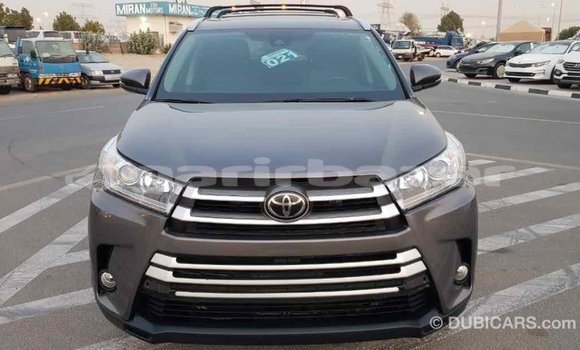 Buy Import 2017 Toyota Highlander in Import - Dubai, Bandarban Buy Import 2017 Toyota Highlander in Import - Dubai, Bandarban