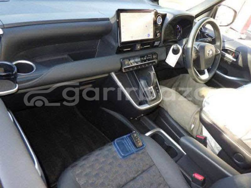 Big with watermark toyota voxy dhaka dhaka 34743