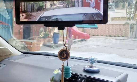 কেনা ব্যবহৃত Toyota Land cruiser prado White গাড়ী মধ্যে ঢাকা মধ্যে Dhaka কেনা ব্যবহৃত Toyota Land cruiser prado White গাড়ী মধ্যে ঢাকা মধ্যে Dhaka