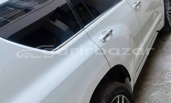 কেনা ব্যবহৃত Toyota Land cruiser prado White গাড়ী মধ্যে ঢাকা মধ্যে Dhaka কেনা ব্যবহৃত Toyota Land cruiser prado White গাড়ী মধ্যে ঢাকা মধ্যে Dhaka