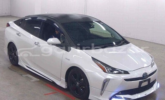 Buy Used 2019 Toyota prius in Dhaka, Dhaka Buy Used 2019 Toyota prius in Dhaka, Dhaka