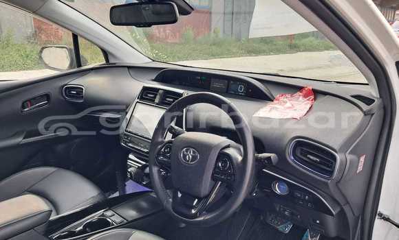 Buy Used 2019 Toyota prius in Dhaka, Dhaka Buy Used 2019 Toyota prius in Dhaka, Dhaka