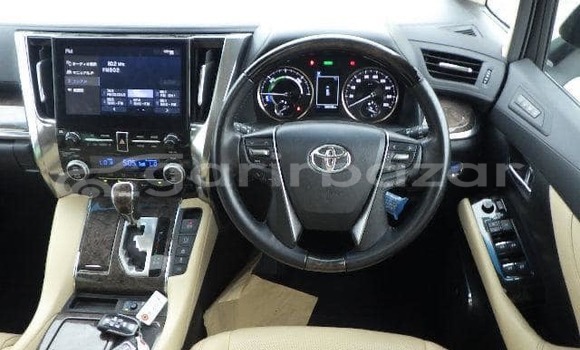 Buy Used 2020 Toyota Alphard in Dhaka, Dhaka Buy Used 2020 Toyota Alphard in Dhaka, Dhaka