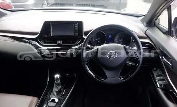 Buy Used 2019 Toyota Ch-r in Dhaka, Dhaka Buy Used 2019 Toyota Ch-r in Dhaka, Dhaka