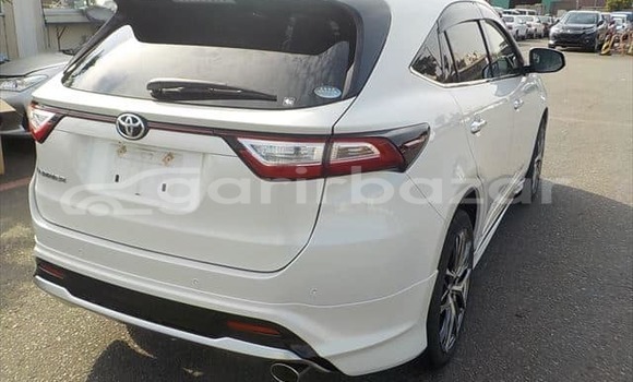 কেনা ব্যবহৃত Toyota Harrier White গাড়ী মধ্যে ঢাকা মধ্যে Dhaka কেনা ব্যবহৃত Toyota Harrier White গাড়ী মধ্যে ঢাকা মধ্যে Dhaka