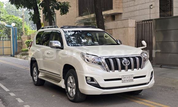Buy Used 2014 Toyota land cruiser-prado in Dhaka, Dhaka Buy Used 2014 Toyota land cruiser-prado in Dhaka, Dhaka