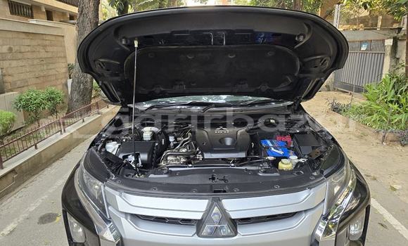 Buy Used 2020 Mitsubishi L200 in Dhaka, Dhaka Buy Used 2020 Mitsubishi L200 in Dhaka, Dhaka