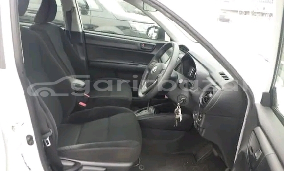 কেনা ব্যবহৃত Toyota Axio White গাড়ী মধ্যে বান্দরবান মধ্যে Bandarban কেনা ব্যবহৃত Toyota Axio White গাড়ী মধ্যে বান্দরবান মধ্যে Bandarban