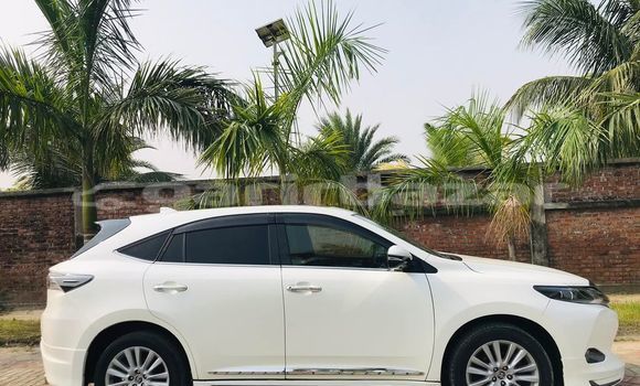 কেনা ব্যবহৃত Toyota Harrier White গাড়ী মধ্যে ঢাকা মধ্যে Dhaka কেনা ব্যবহৃত Toyota Harrier White গাড়ী মধ্যে ঢাকা মধ্যে Dhaka