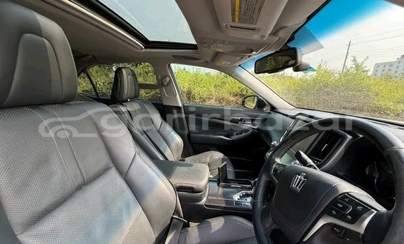 কেনা ব্যবহৃত Toyota Crown White গাড়ী মধ্যে বাগেরহাট মধ্যে Khulna কেনা ব্যবহৃত Toyota Crown White গাড়ী মধ্যে বাগেরহাট মধ্যে Khulna