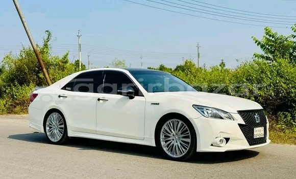 কেনা ব্যবহৃত Toyota Crown White গাড়ী মধ্যে বাগেরহাট মধ্যে Khulna কেনা ব্যবহৃত Toyota Crown White গাড়ী মধ্যে বাগেরহাট মধ্যে Khulna