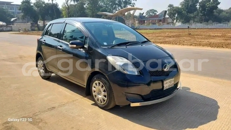 Big with watermark toyota vitz kishorganj bajitpur 34793