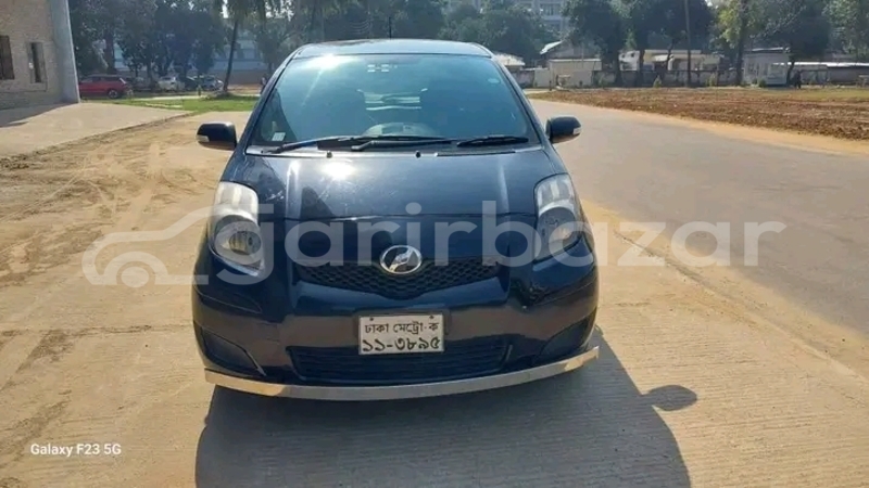 Big with watermark toyota vitz kishorganj bajitpur 34793