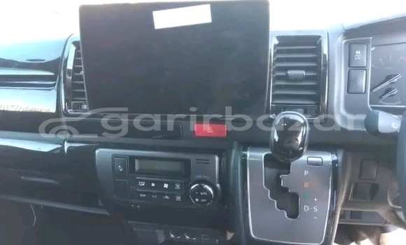 কেনা ব্যবহৃত Toyota Hiace White গাড়ী মধ্যে বাগেরহাট মধ্যে Khulna কেনা ব্যবহৃত Toyota Hiace White গাড়ী মধ্যে বাগেরহাট মধ্যে Khulna