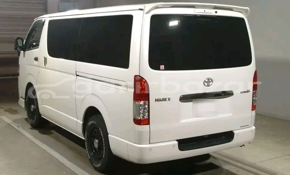 কেনা ব্যবহৃত Toyota Hiace White গাড়ী মধ্যে বাগেরহাট মধ্যে Khulna কেনা ব্যবহৃত Toyota Hiace White গাড়ী মধ্যে বাগেরহাট মধ্যে Khulna