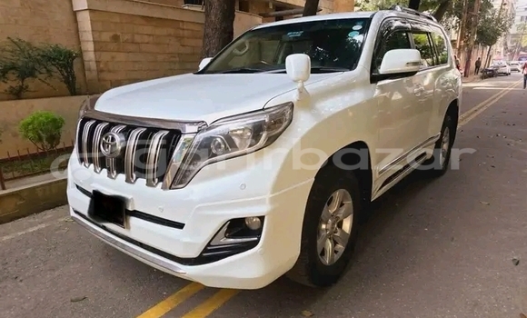 কেনা ব্যবহৃত Toyota Land cruiser prado White গাড়ী মধ্যে আলমডাঙ্গা মধ্যে Chuadanga কেনা ব্যবহৃত Toyota Land cruiser prado White গাড়ী মধ্যে আলমডাঙ্গা মধ্যে Chuadanga