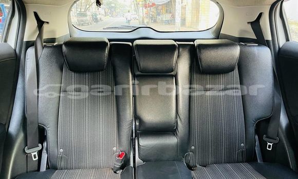 কেনা ব্যবহৃত Honda Vezel White গাড়ী মধ্যে ঢাকা মধ্যে Dhaka কেনা ব্যবহৃত Honda Vezel White গাড়ী মধ্যে ঢাকা মধ্যে Dhaka