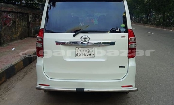 কেনা ব্যবহৃত Toyota Noah White গাড়ী মধ্যে ঢাকা মধ্যে Dhaka কেনা ব্যবহৃত Toyota Noah White গাড়ী মধ্যে ঢাকা মধ্যে Dhaka