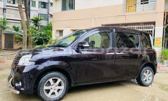 Buy Used 2012 Toyota sienta in Dhaka, Dhaka Buy Used 2012 Toyota sienta in Dhaka, Dhaka
