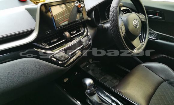 কেনা ব্যবহৃত Toyota CH-R Red গাড়ী মধ্যে ঢাকা মধ্যে Dhaka কেনা ব্যবহৃত Toyota CH-R Red গাড়ী মধ্যে ঢাকা মধ্যে Dhaka