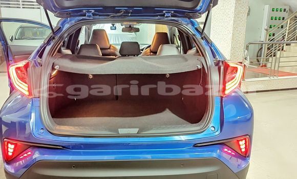 Buy Used 2017 Toyota CH-R in Dhaka, Dhaka Buy Used 2017 Toyota CH-R in Dhaka, Dhaka