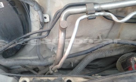 Buy Used 2011 Toyota Hiace in Dhaka, Dhaka Buy Used 2011 Toyota Hiace in Dhaka, Dhaka