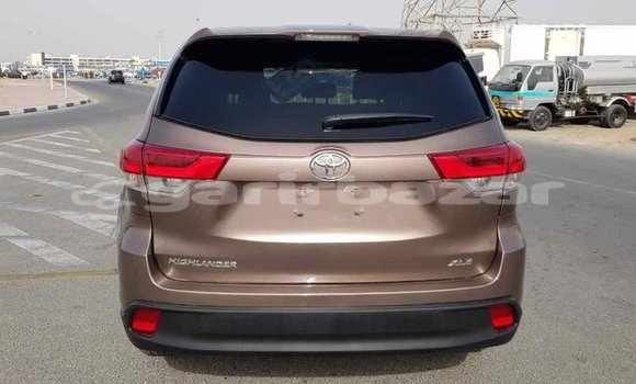 Buy Import 2018 Toyota Highlander in Import - Dubai, Bandarban Buy Import 2018 Toyota Highlander in Import - Dubai, Bandarban
