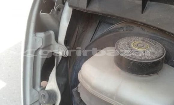 Buy Used 2011 Toyota Hiace in Dhaka, Dhaka Buy Used 2011 Toyota Hiace in Dhaka, Dhaka