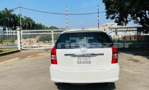 Buy Used 2005 Toyota Wish in Dhaka, Dhaka Buy Used 2005 Toyota Wish in Dhaka, Dhaka