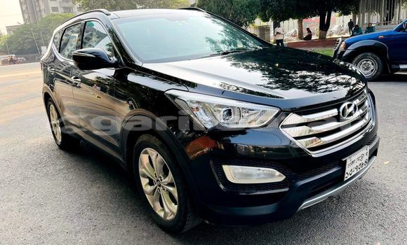 Buy Used 2013 Hyundai Santa Fe in Dhaka, Dhaka Buy Used 2013 Hyundai Santa Fe in Dhaka, Dhaka