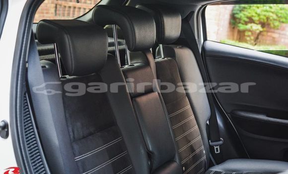 Buy Used 2016 Honda Vezel in Dhaka, Dhaka Buy Used 2016 Honda Vezel in Dhaka, Dhaka