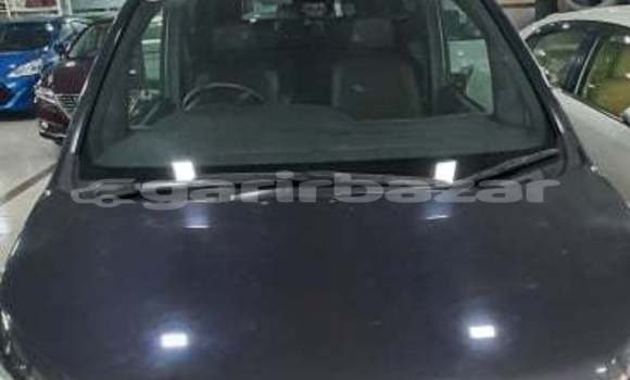 Buy Import 2017 Toyota Noah in Dhaka, Dhaka Buy Import 2017 Toyota Noah in Dhaka, Dhaka