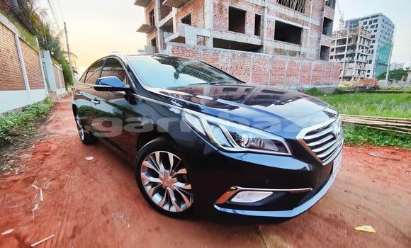 Buy Used 2017 Hyundai Sonata in Dhaka, Dhaka Buy Used 2017 Hyundai Sonata in Dhaka, Dhaka