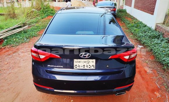 Buy Used 2017 Hyundai Sonata in Dhaka, Dhaka Buy Used 2017 Hyundai Sonata in Dhaka, Dhaka