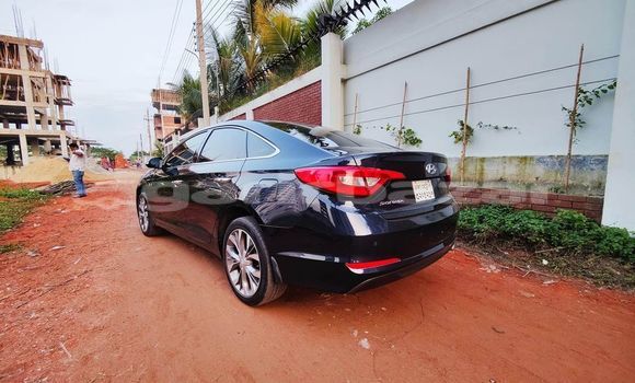 Buy Used 2017 Hyundai Sonata in Dhaka, Dhaka Buy Used 2017 Hyundai Sonata in Dhaka, Dhaka