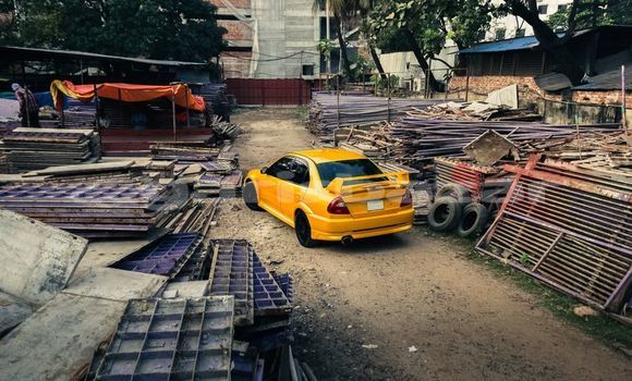 কেনা ব্যবহৃত Mitsubishi Lancer Evolution Yellow গাড়ী মধ্যে চট্টগ্রাম মধ্যে Chittagong কেনা ব্যবহৃত Mitsubishi Lancer Evolution Yellow গাড়ী মধ্যে চট্টগ্রাম মধ্যে Chittagong