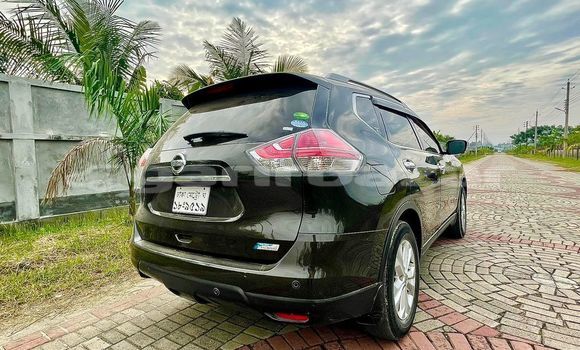 Buy Used 2015 Nissan X-Trail in Dhaka, Dhaka Buy Used 2015 Nissan X-Trail in Dhaka, Dhaka