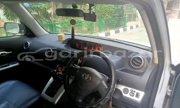 Buy Used Toyota RUMION in Bhaluka, Maimansingh Buy Used Toyota RUMION in Bhaluka, Maimansingh