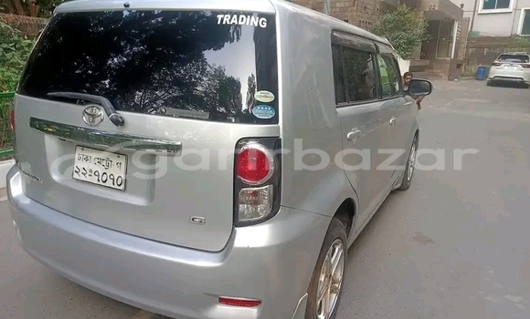 Buy Used Toyota RUMION in Bhaluka, Maimansingh Buy Used Toyota RUMION in Bhaluka, Maimansingh
