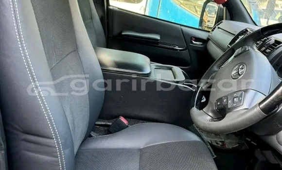 Buy Used Toyota Hiace in Bandarban, Bandarban Buy Used Toyota Hiace in Bandarban, Bandarban