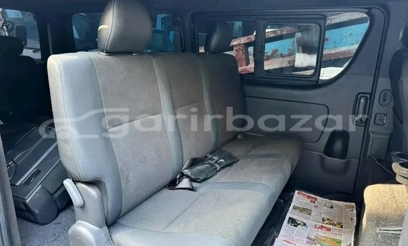 Buy Used Toyota Hiace in Bandarban, Bandarban Buy Used Toyota Hiace in Bandarban, Bandarban