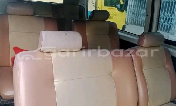 Buy Used Toyota Hi-ace in Badarganj, Rangpur Buy Used Toyota Hi-ace in Badarganj, Rangpur