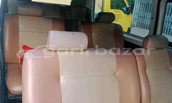Buy Used Toyota Hi-ace in Badarganj, Rangpur Buy Used Toyota Hi-ace in Badarganj, Rangpur
