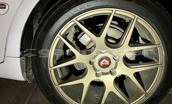 Buy Used 2004 Toyota Crown in Dhaka, Dhaka Buy Used 2004 Toyota Crown in Dhaka, Dhaka