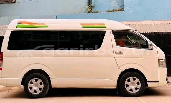 Buy Used Toyota Hiace dx gl in Alamdanga, Chuadanga Buy Used Toyota Hiace dx gl in Alamdanga, Chuadanga