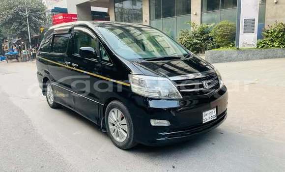 Buy Used 2003 Toyota Alphard in Dhaka, Dhaka Buy Used 2003 Toyota Alphard in Dhaka, Dhaka