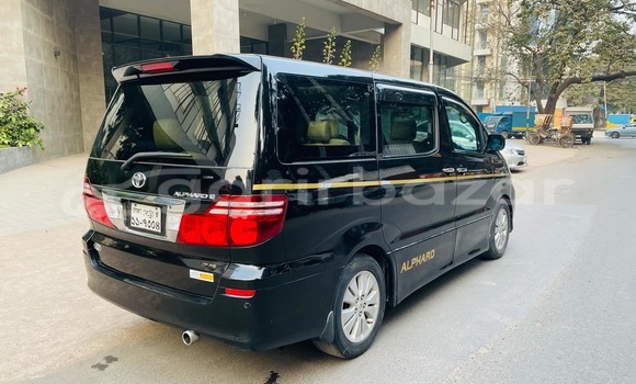 Buy Used 2003 Toyota Alphard in Dhaka, Dhaka Buy Used 2003 Toyota Alphard in Dhaka, Dhaka