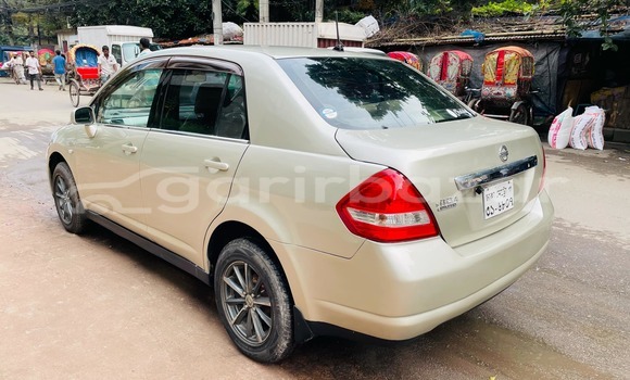 Buy Used 2006 Nissan Tiida in Dhaka, Dhaka Buy Used 2006 Nissan Tiida in Dhaka, Dhaka